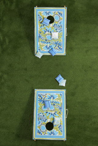 Vera Picnic Cornhole Game