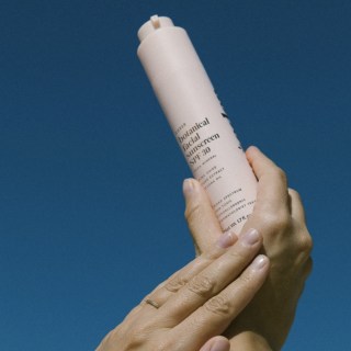 Ever Eden Sheer Botanical Facial Sunscreen