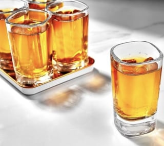 JoyJolt Villa Heavy Base Square Shot Glass (6-Pack)