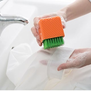 Selaurel Silicone Laundry Brush