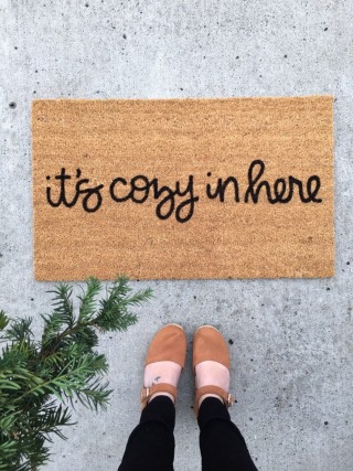 it's cozy in here doormat