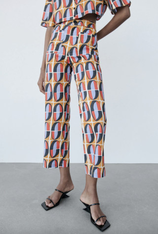 STRAIGHT CUT PRINTED PANTS