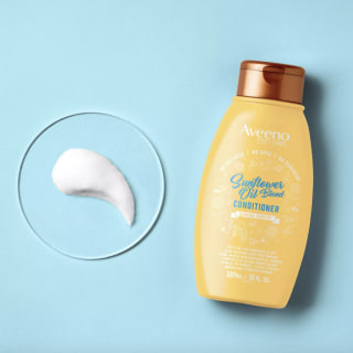 Aveeno Sunflower Oil Blend Conditioner