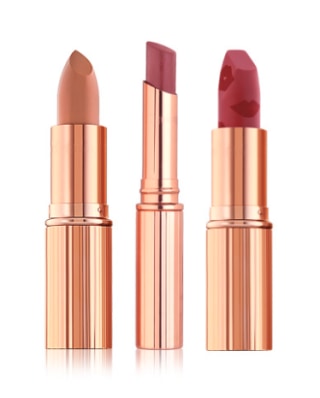 Charlotte's Magic Lipstick Wardrobe