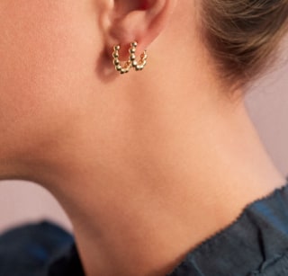 BaubleBar On A Swivel Kit