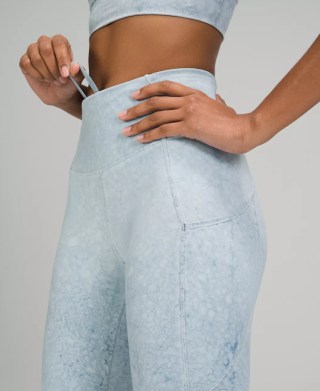 Fast and Free High-Rise Short 10"