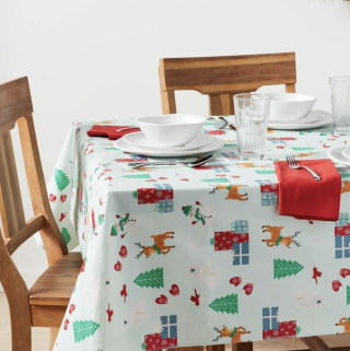 Wondershop Winter Friends Tablecover