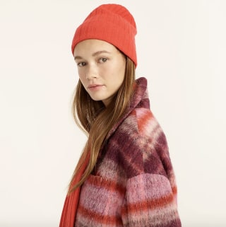 Ribbed cashmere beanie