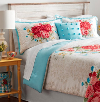 The Pioneer Woman 4-Piece Full/Queen Bedding Set