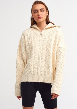 Zip Up Neck Sweater Cream