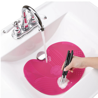Spa Brush Cleaning Mat
