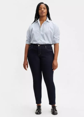 311 Shaping Skinny Jeans