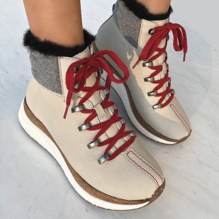 BUCKLY in KHAKI Hiking Boots