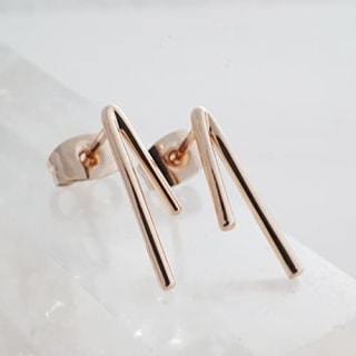Honeycat Lucy Tiny Drop Bar Studs