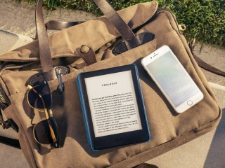 Kindle With Built-in Front Light
