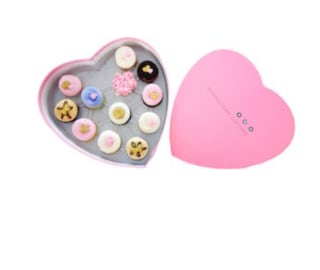 Mother's Day Heart Dozen