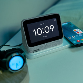 Lenovo - Smart Clock (2nd Gen) 4" Smart Display with Google Assistant and Wireless Charging Dock - Heather Grey