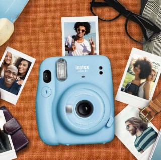 Fujifilm Instax Mini 11 Camera