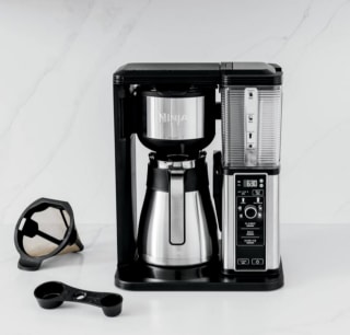Hot/Iced Coffee Maker