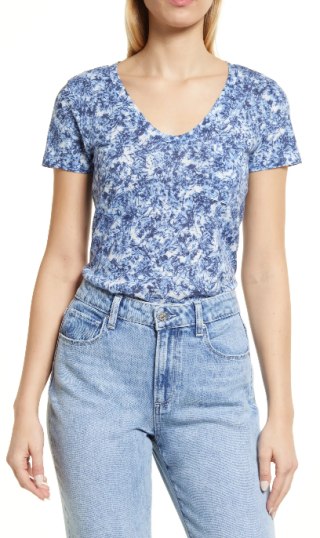 Rounded V-Neck T-Shirt