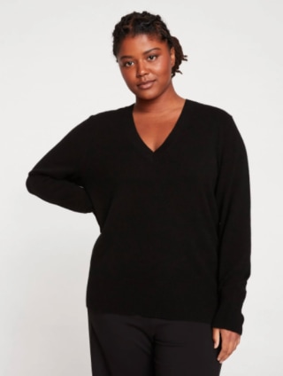 Essential Cashmere V Sweater