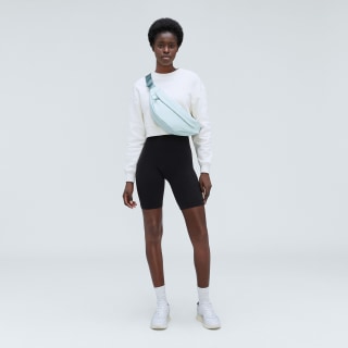 Everlane's The ReNew Transit Bag