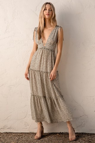 Lulu's Beige Floral Maxi Dress