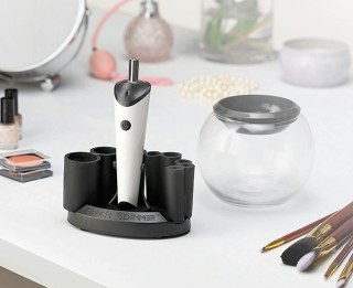 Makeup Brush Cleaner