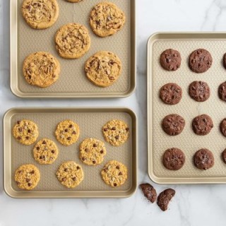 Nordic Ware 3 Pc Nonstick Bakeware Set