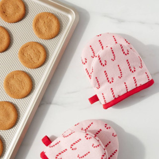 Threshold Cotton Candy Cane Mini Oven Mitts