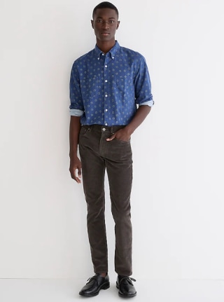 484 Slim-Fit Pant in Corduroy