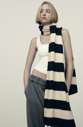 STRIPED SCARF