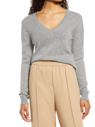 Cashmere Essential V-Neck Sweater