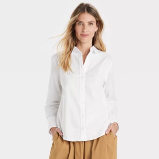 Women's Long Sleeve Oxford Button-Down Shirt