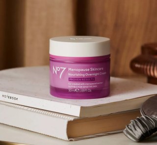 No7 Menopause Skincare Nourishing Overnight Cream