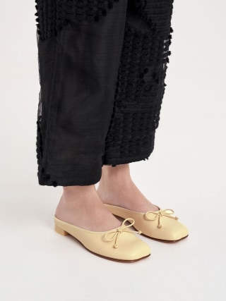 Bow Slip-On Flats - Yellow