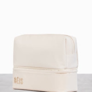 The Cosmetic Organizer beis