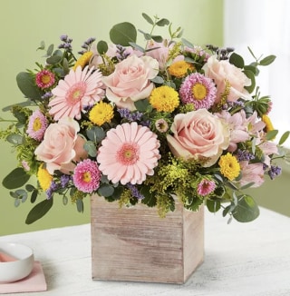 Spring Sentiment™ Bouquet