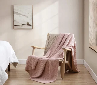 Ribbed Lightweight Throw