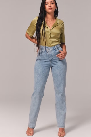 Curve Love Ultra High Rise 90s Straight Jean