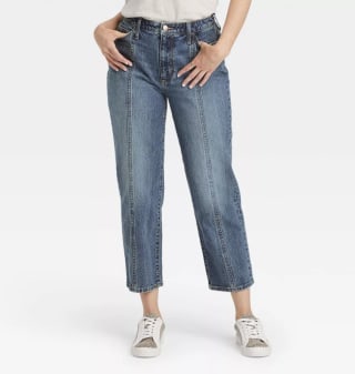 Curvy Fit High-Rise Vintage Straight Jeans