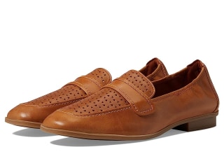Clarks Lyrical Way (Tan Leather) Women's Shoes