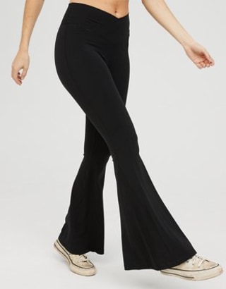 High Waisted Crossover Rib Super Flare Legging
