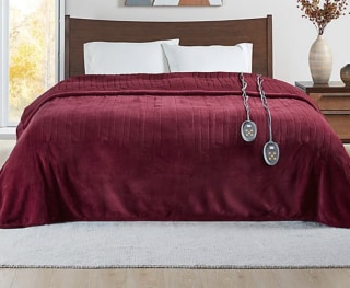 Beautyrest Heated Microlight-to-Berber Full Blanket