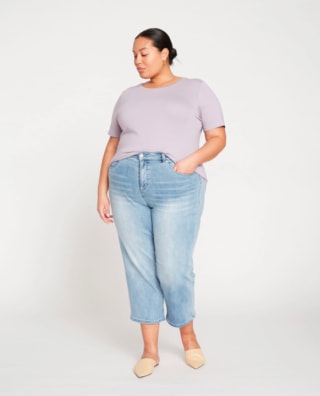 The 6 best jeans for thick thighs vetted by editors