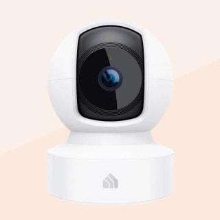 Indoor Pan/Tilt Smart Security Camera