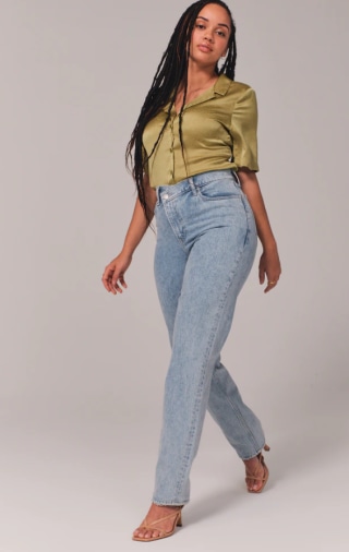 Curve Love Ultra High Rise 90s Straight Jean