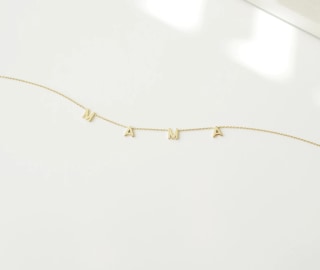 'Mama' Necklace