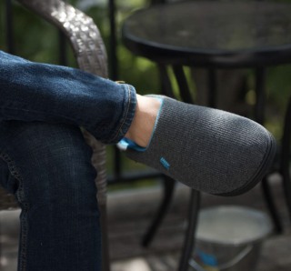 Two-Tone Memory Foam Slippers