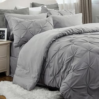 Queen Comforter Set